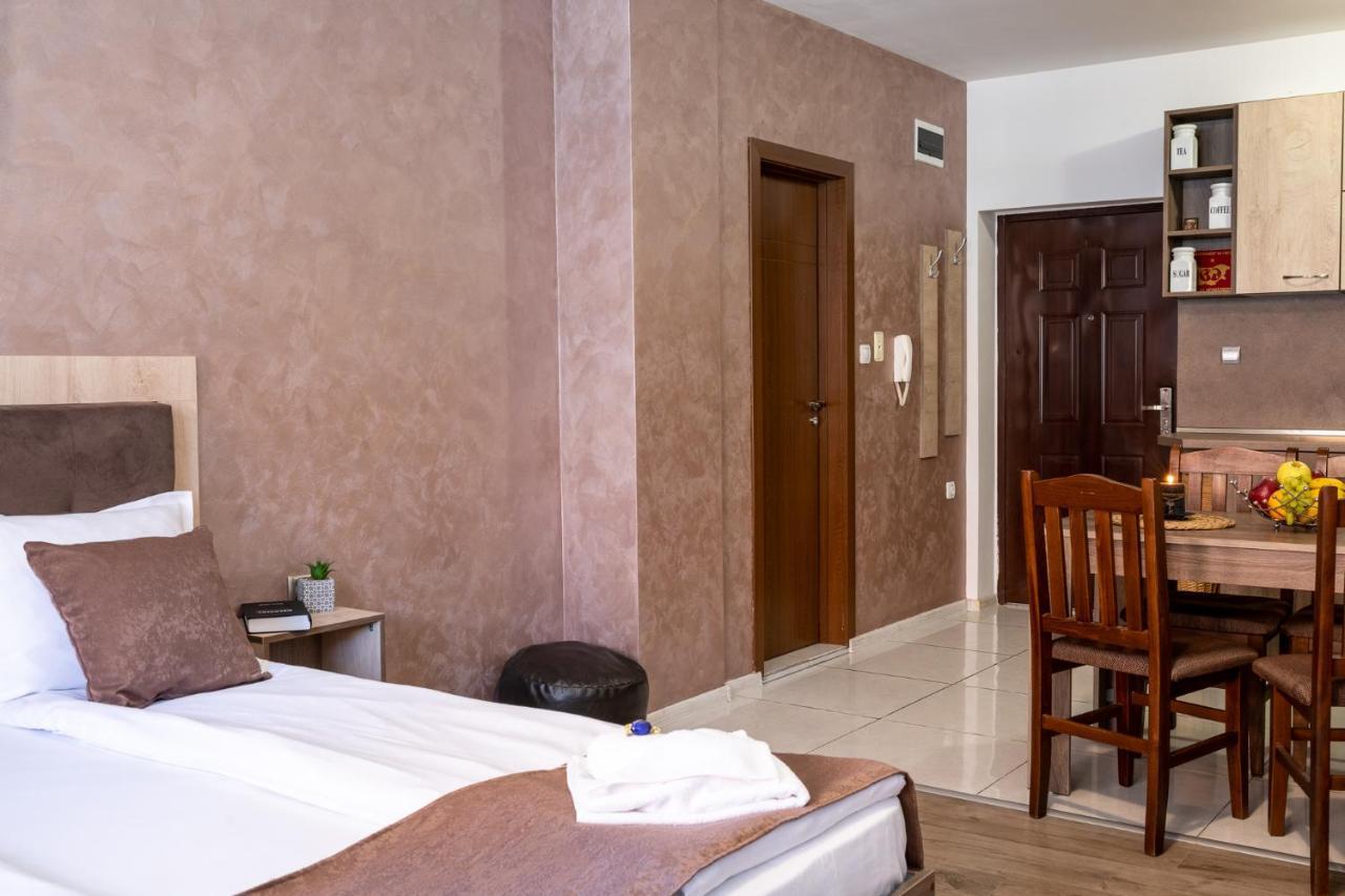 Luxor Apartment Velingrado Exterior foto